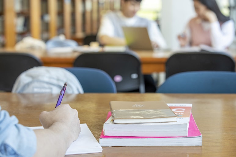 img 1760931228 68f5ad9c47def